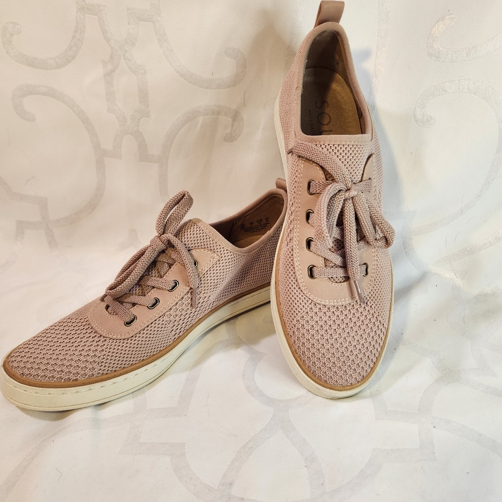 SOUL Naturalizer Sz 9 Krista Knit Sneaker Blush Dusty Pink Mauve Like New